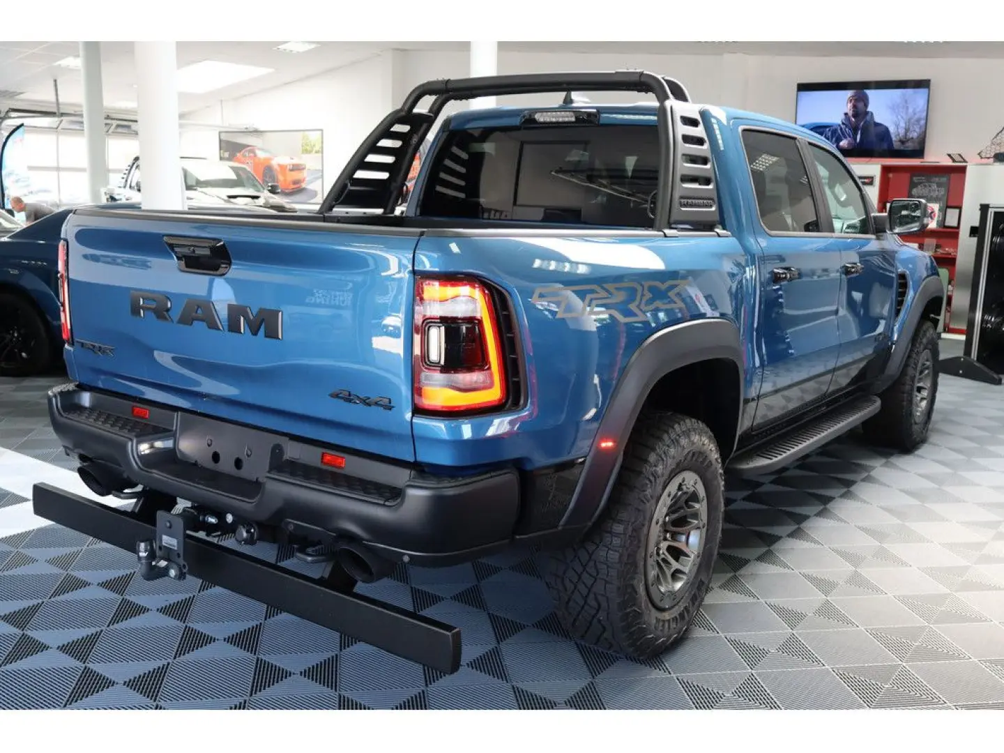 RAM 1500 TRX 6.2L V8 Retrax, Rambar, Final Editi