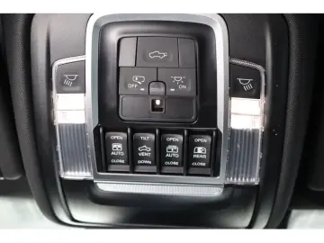 RAM 1500 TRX 6.2L V8 Retrax, Rambar, Final Editi