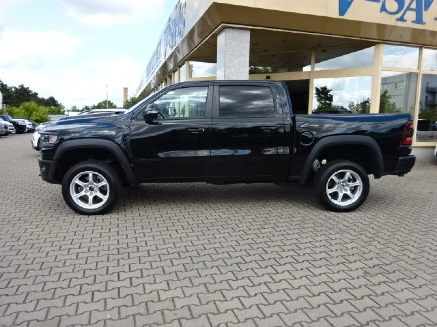 Dodge RAM 711PS TRX 6.2l V8 HEMI Supercharger 4x4