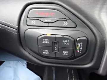 Dodge RAM 711PS TRX 6.2l V8 HEMI Supercharger 4x4