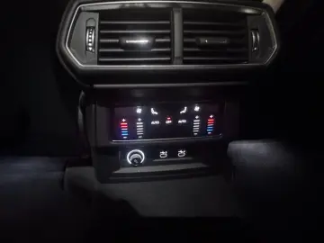 URUS S B&O HUD PANO Q-CITURA 2024 ON STOCK