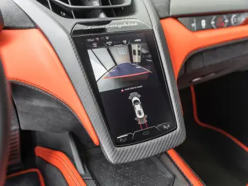 Revuelto 6.5 V12/LED/CarPlay