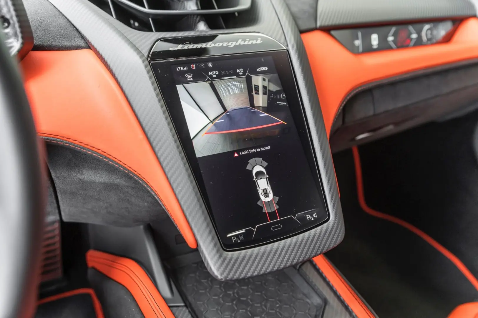 Revuelto 6.5 V12/LED/CarPlay