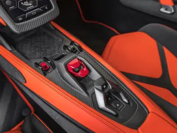 Revuelto 6.5 V12/LED/CarPlay