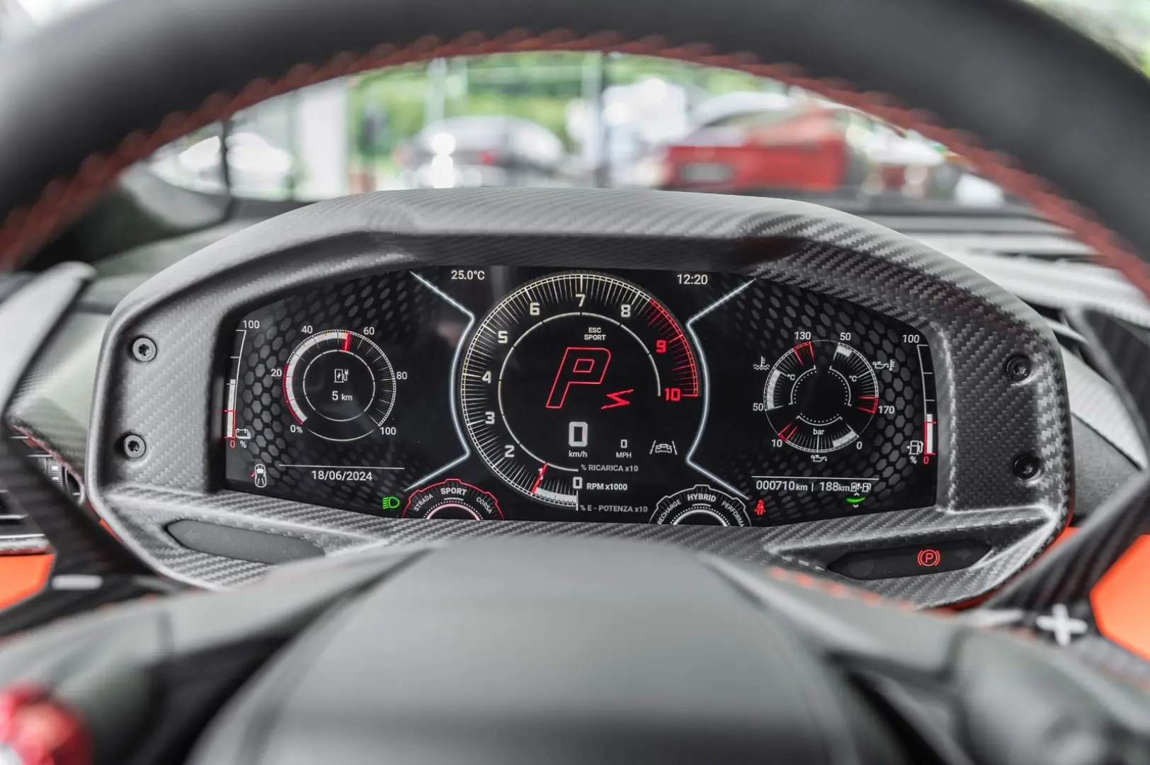 Revuelto 6.5 V12/LED/CarPlay