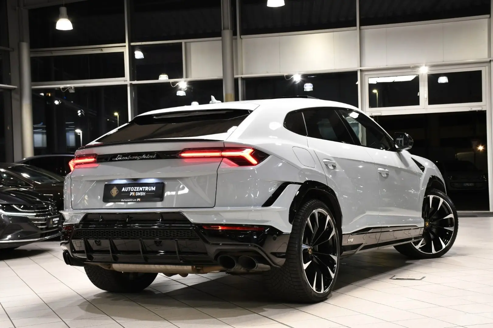 Lamborghini Urus S 4.0 V8 Exclusive 60 Anniversario Pano