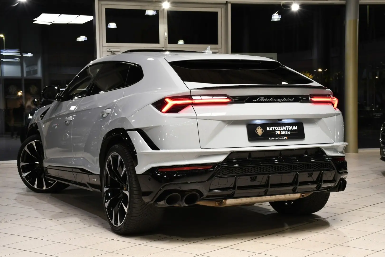 Lamborghini Urus S 4.0 V8 Exclusive 60 Anniversario Pano