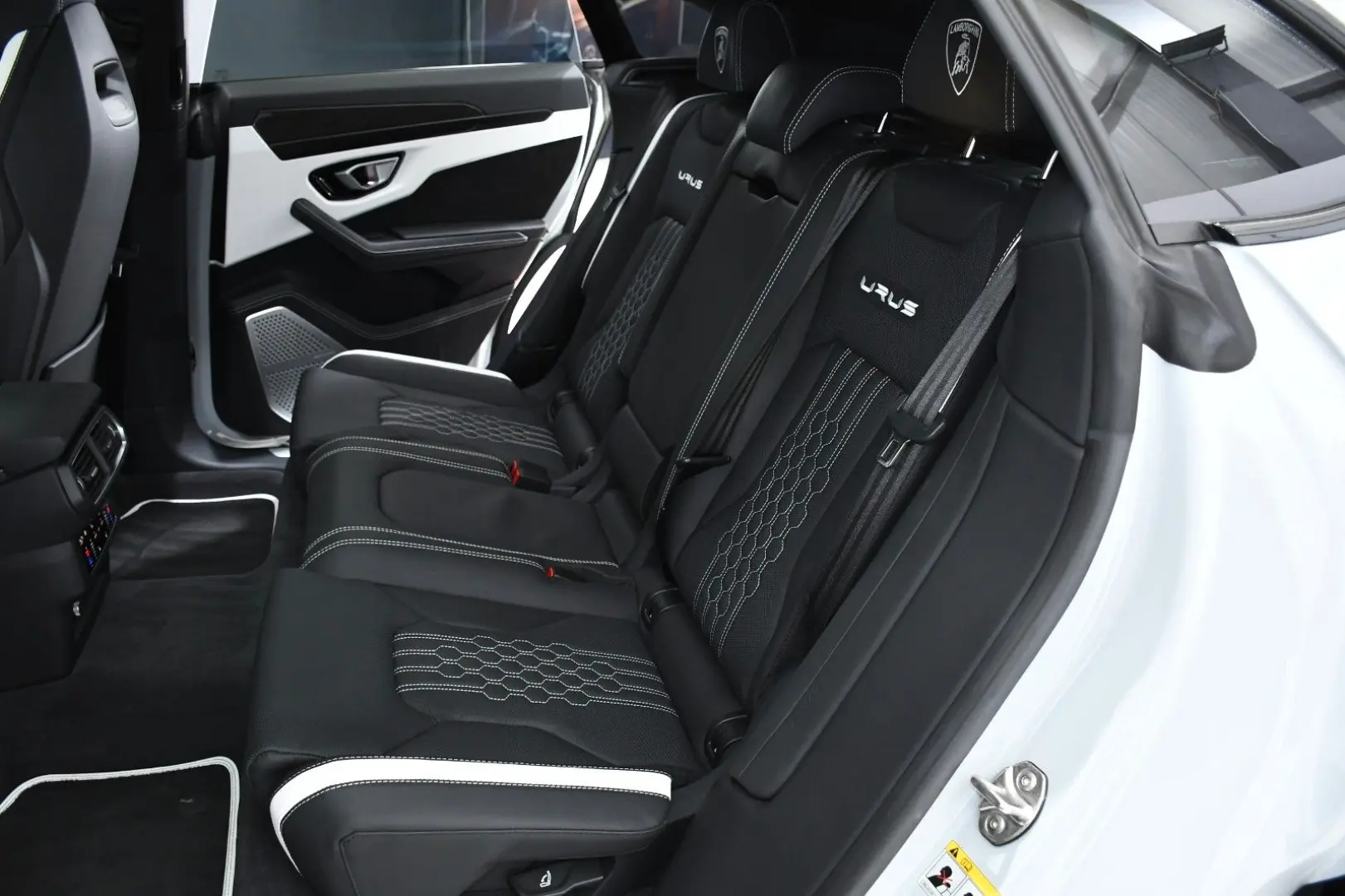 Lamborghini Urus S 4.0 V8 Exclusive 60 Anniversario Pano
