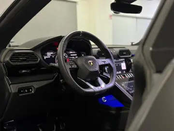 Lamborghini Urus S*StylePack*3D-B&O*23ZOLL*PANO*SOFT