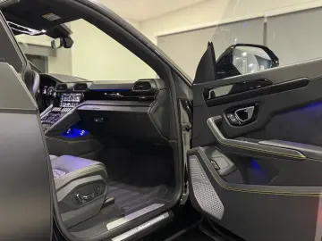 Lamborghini Urus S*StylePack*3D-B&O*23ZOLL*PANO*SOFT
