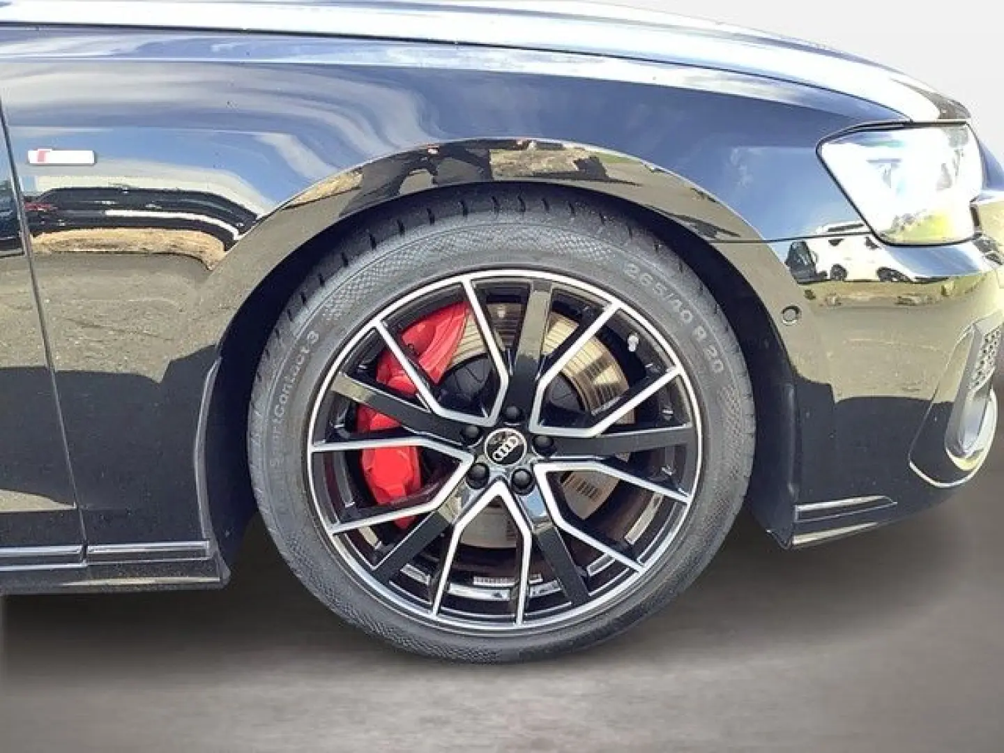 Audi A8 60TFSIe quattro S-line Matrix LED
