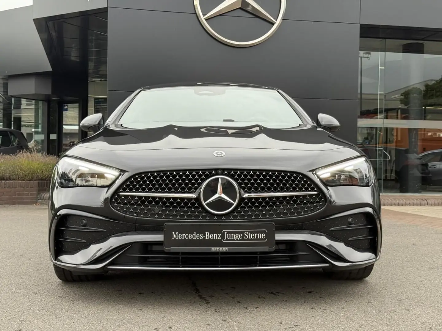 CLE 200 Coupé AMG Pano Digital Light Distronic