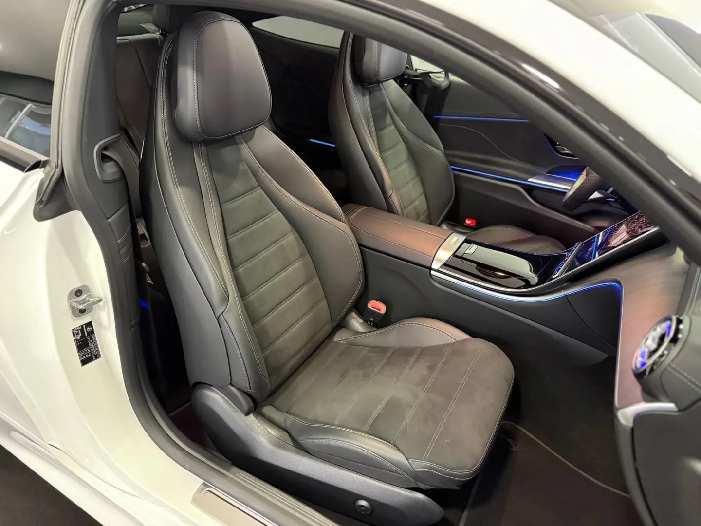 CLE 220 d Coupe AMG Line Advan.*PANO*360*MEMORY