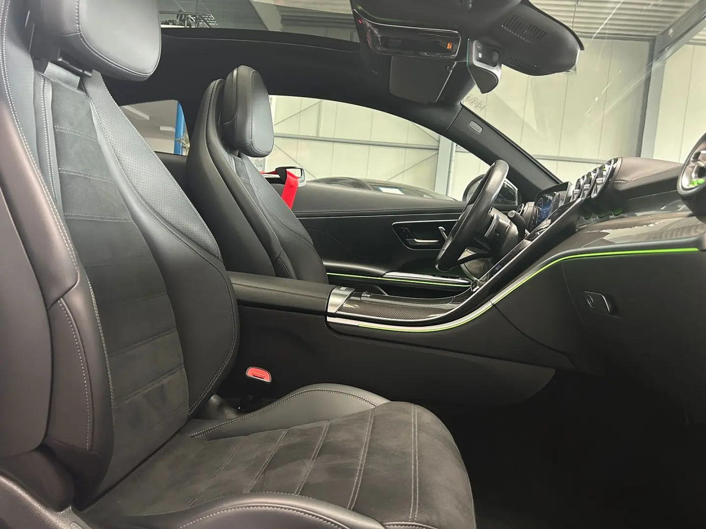 CLE 200 Coupe AMG Line PANORAMA-360°-BURMESTER
