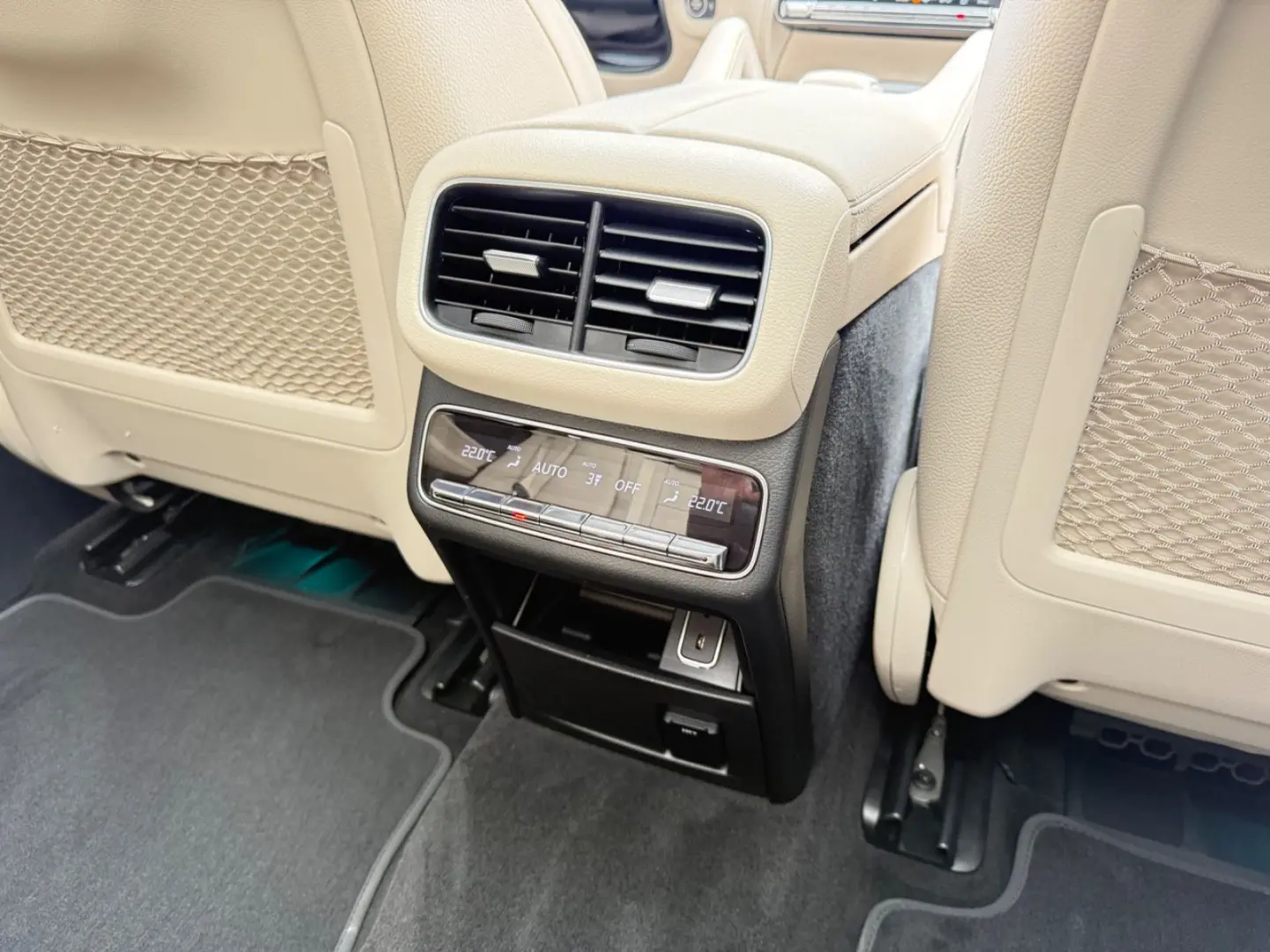 GLE*450*AMG*360*HUD*ACC*DAB+*AHK*LED*22ZOLL*