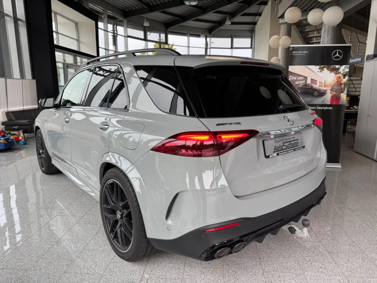 GLE 53 AMG e 4M NIGHT+Massage+AHK+Pano+22''+360