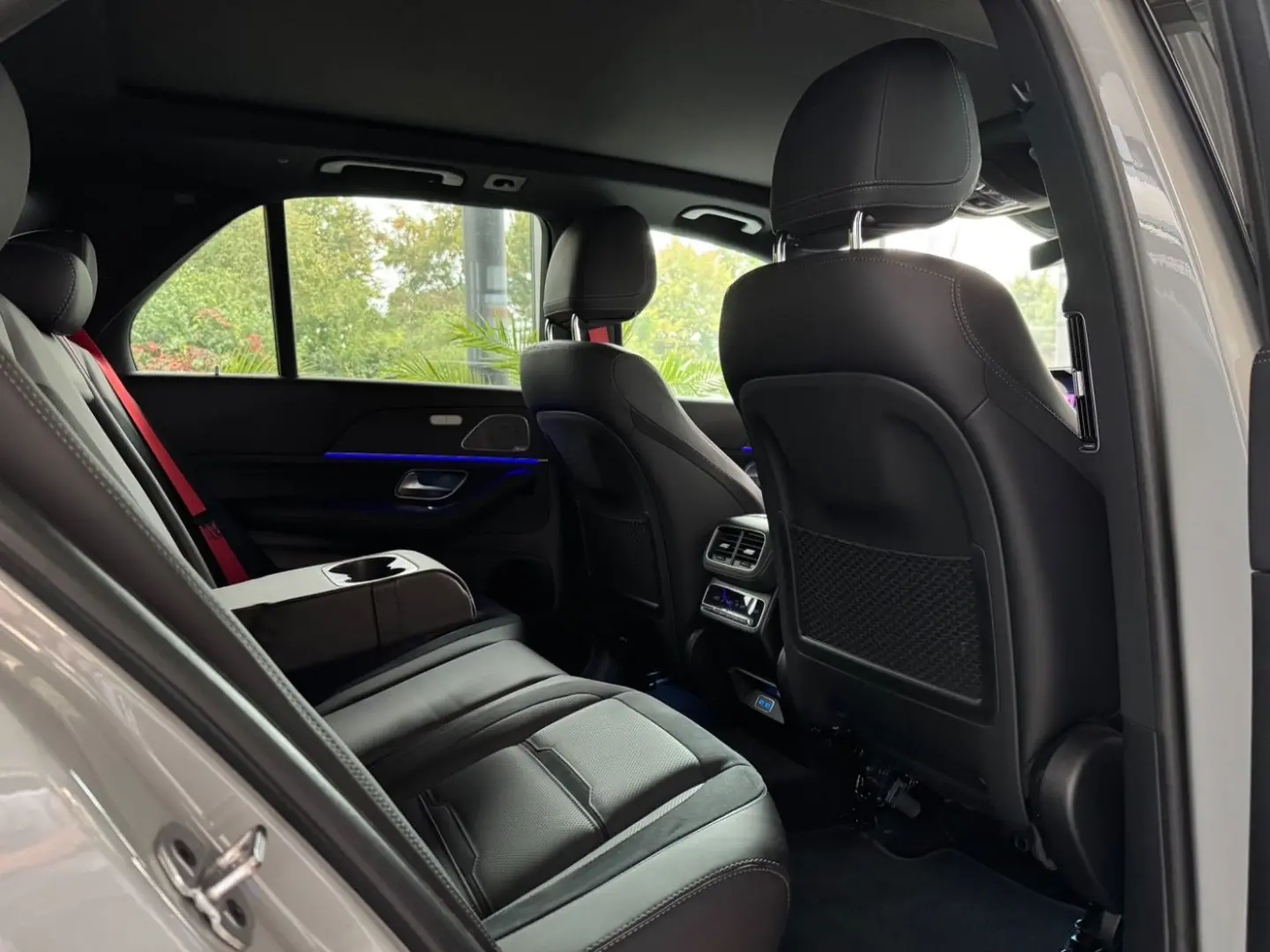 GLE 53 AMG e 4M NIGHT+Massage+AHK+Pano+22''+360
