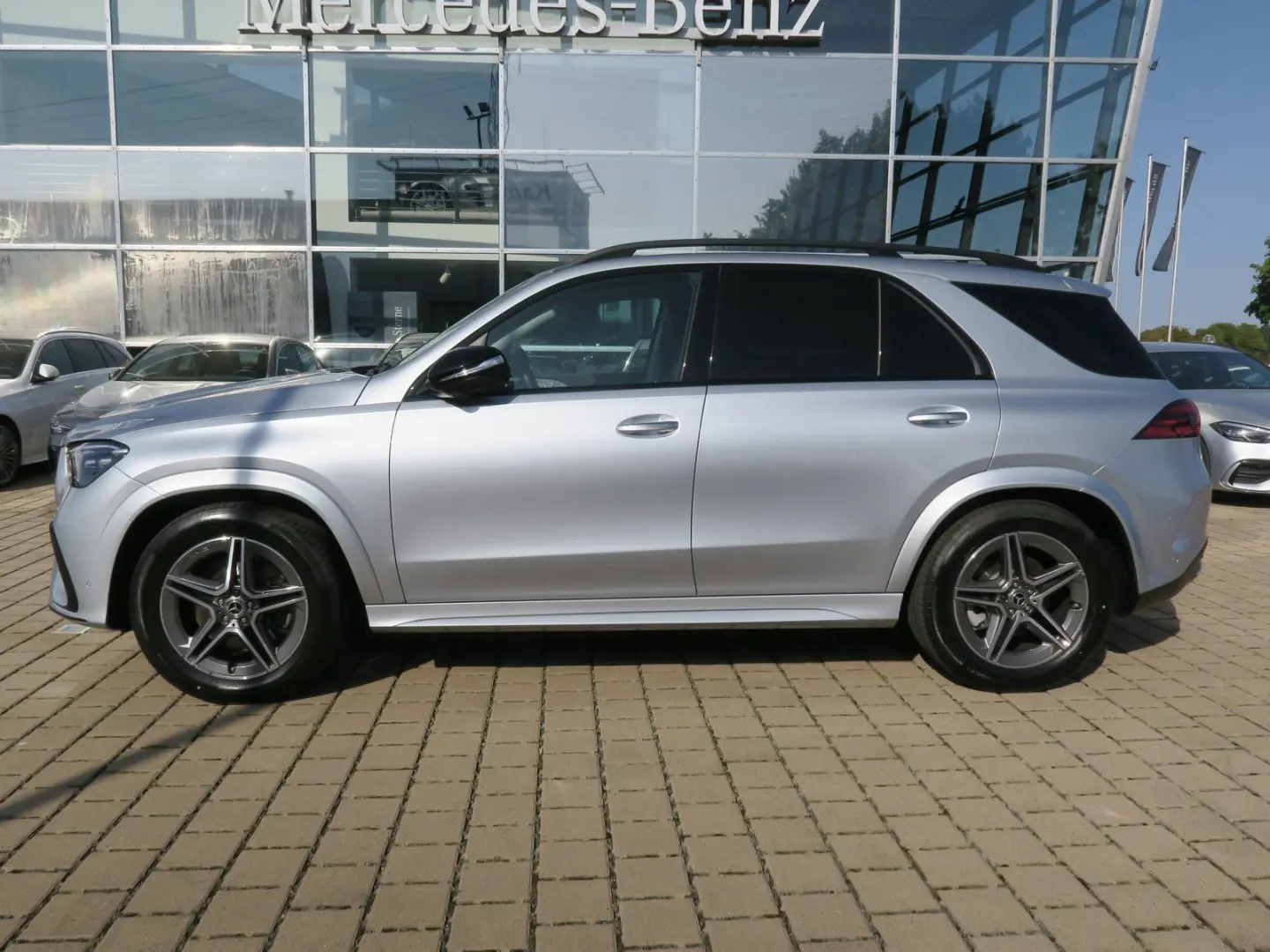 GLE 300 d 4M AMG Line Premium Night Airmatic AHK
