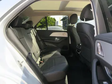 GLE 300 d 4M AMG Line Premium Night Airmatic AHK