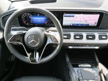 GLE 300 d 4M AMG Line Premium Night Airmatic AHK