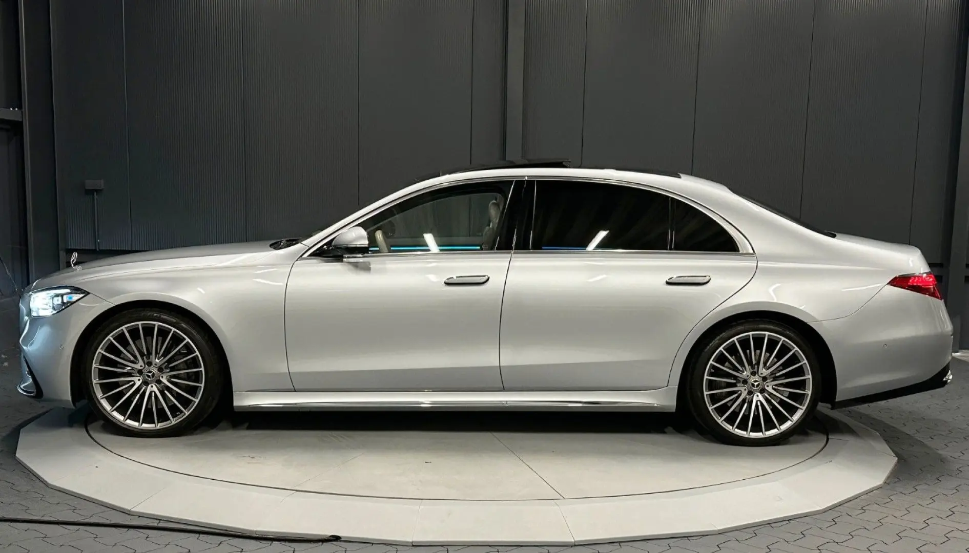 S 500 L 4Matic*AMG 21Zoll*PANORAMA*Chauffeur*TV*