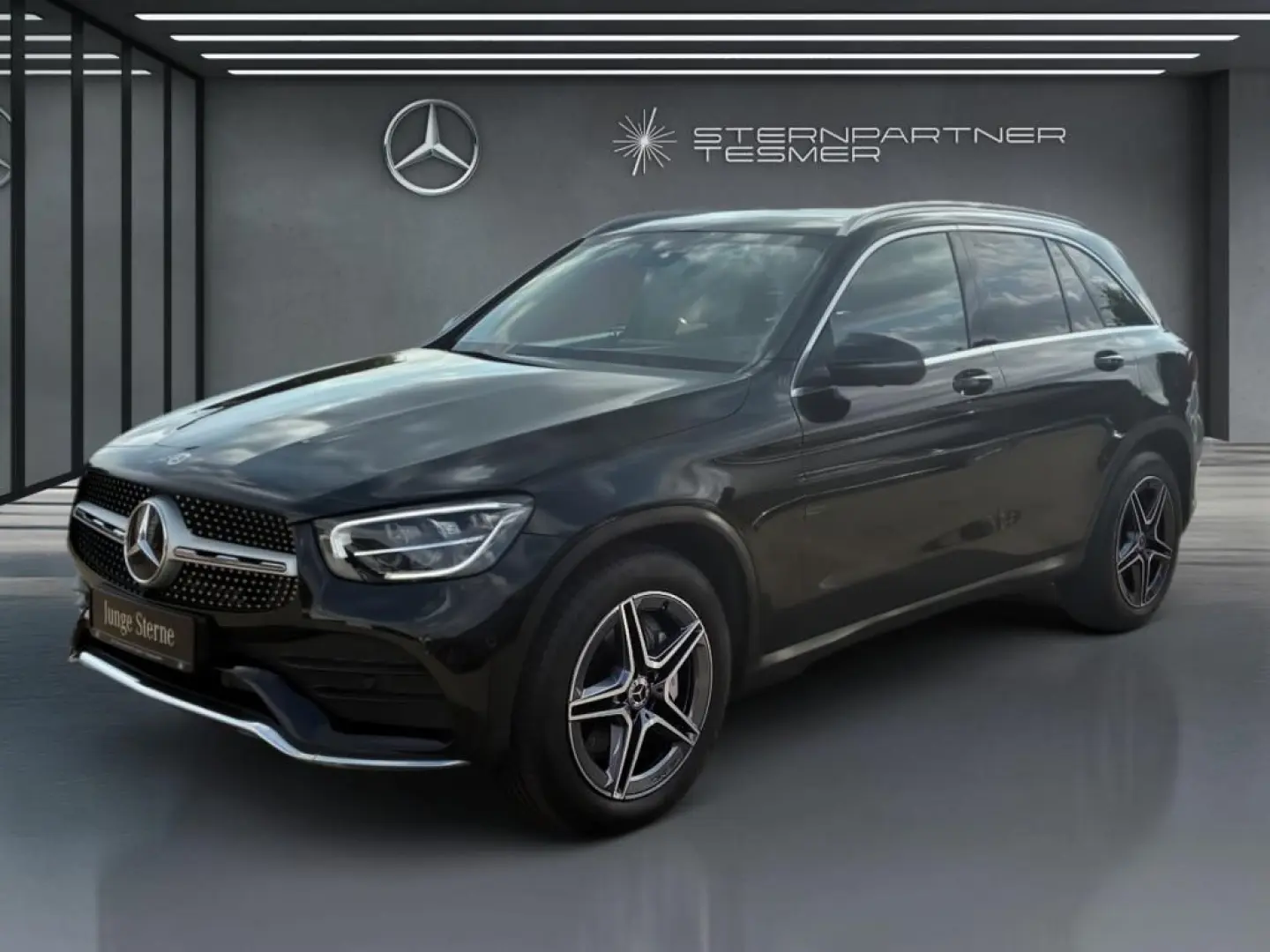 GLC 220 d 4M AMG-Line Mbux AHK Panorama 360°