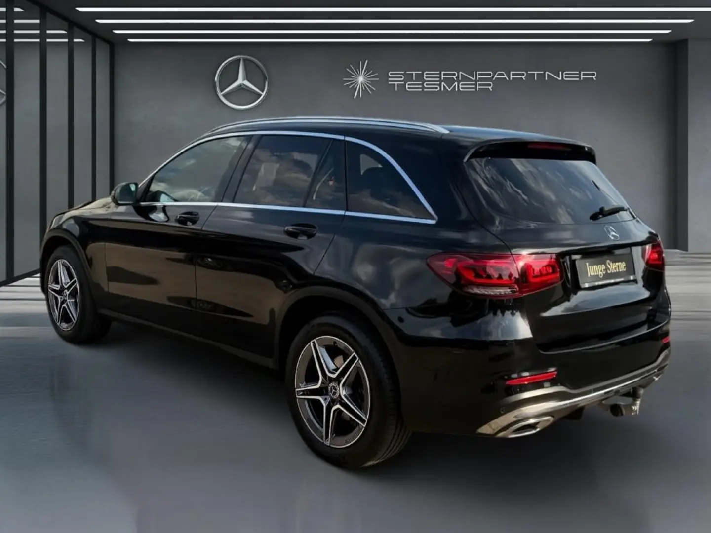 GLC 220 d 4M AMG-Line Mbux AHK Panorama 360°