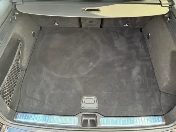 GLC 220 d 4M AMG-Line Mbux AHK Panorama 360°