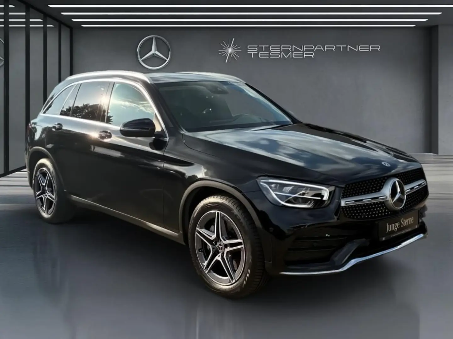 GLC 220 d 4M AMG-Line Mbux AHK Panorama 360°