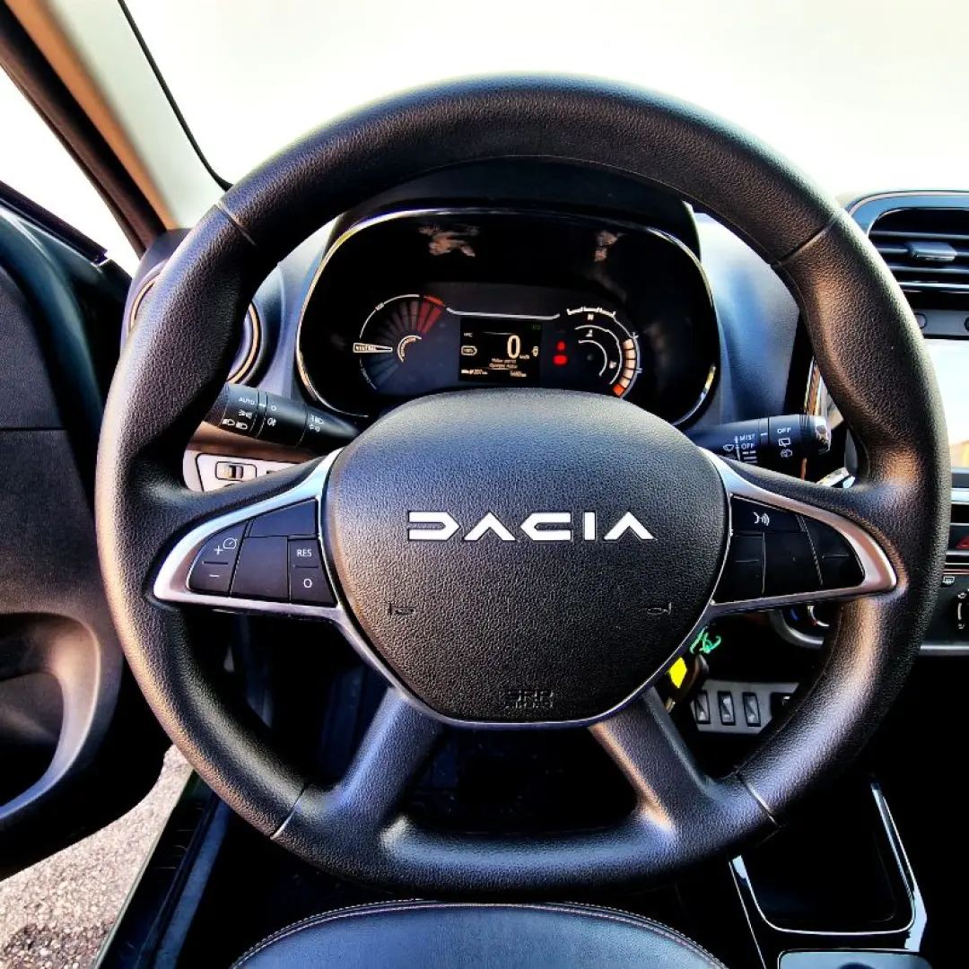 DACIA SPRING BEV 27kWh 65HP Extreme Auto