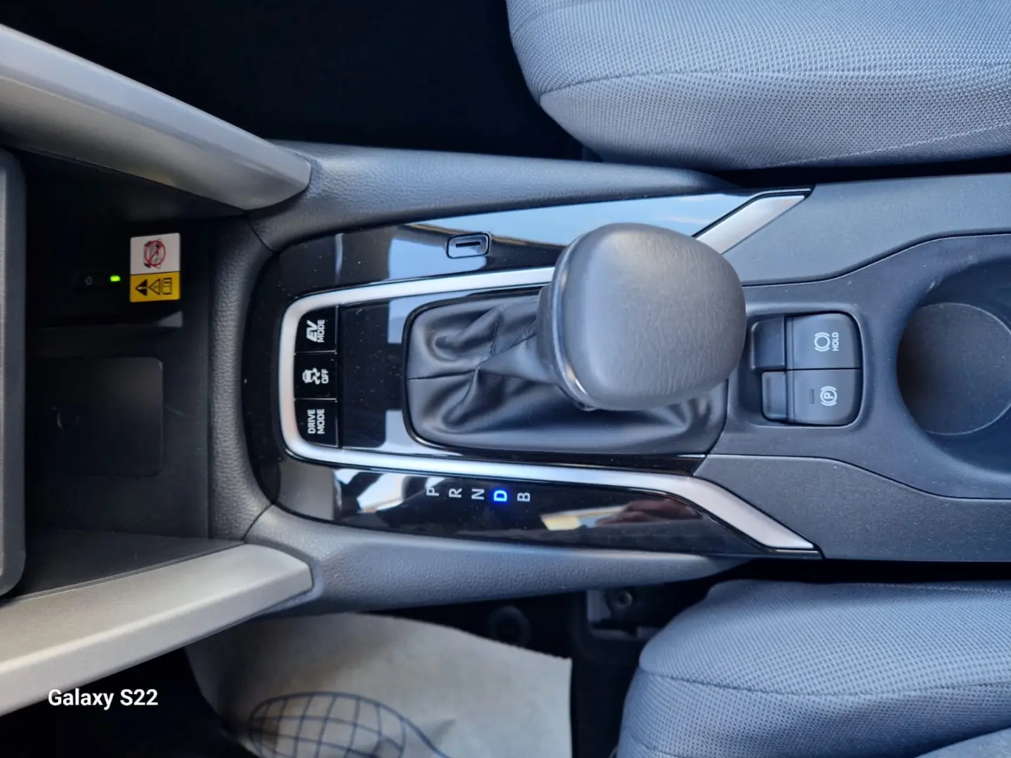 Corolla Cross 2.0 HYB Dynamic 2WD