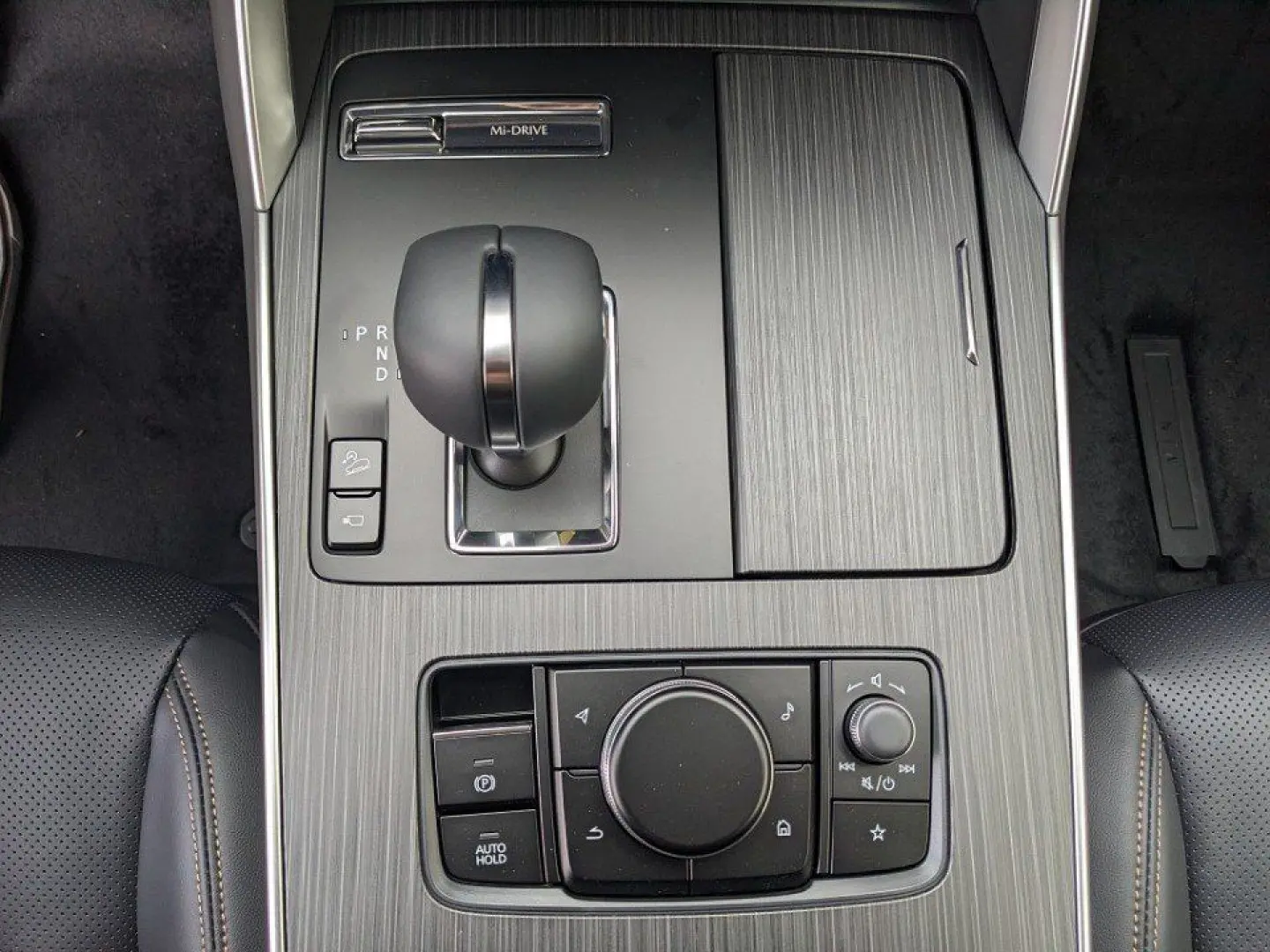 Mazda CX-80 2.5l PHEV AWD Homura Plus