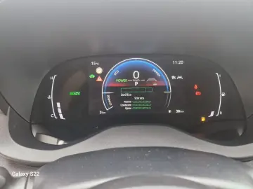 YARIS HYBRID BUSINESS