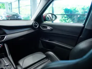 Alfa Romeo Giulia Veloce Q4 2.0