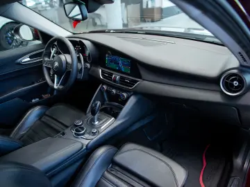 Alfa Romeo Giulia Veloce Q4 2.0