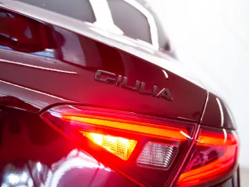 Alfa Romeo Giulia Veloce Q4 2.0