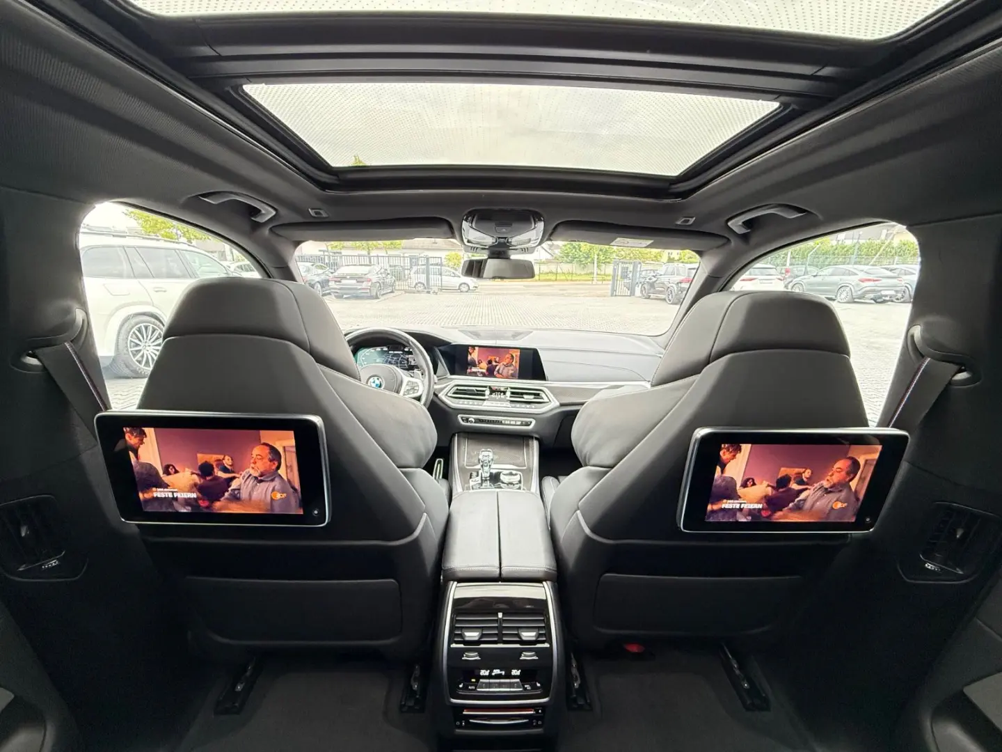 BMW X5*M50*INDIVIDUAL*3xTV*360°ACC*HUD*AHK*LASER*DAB