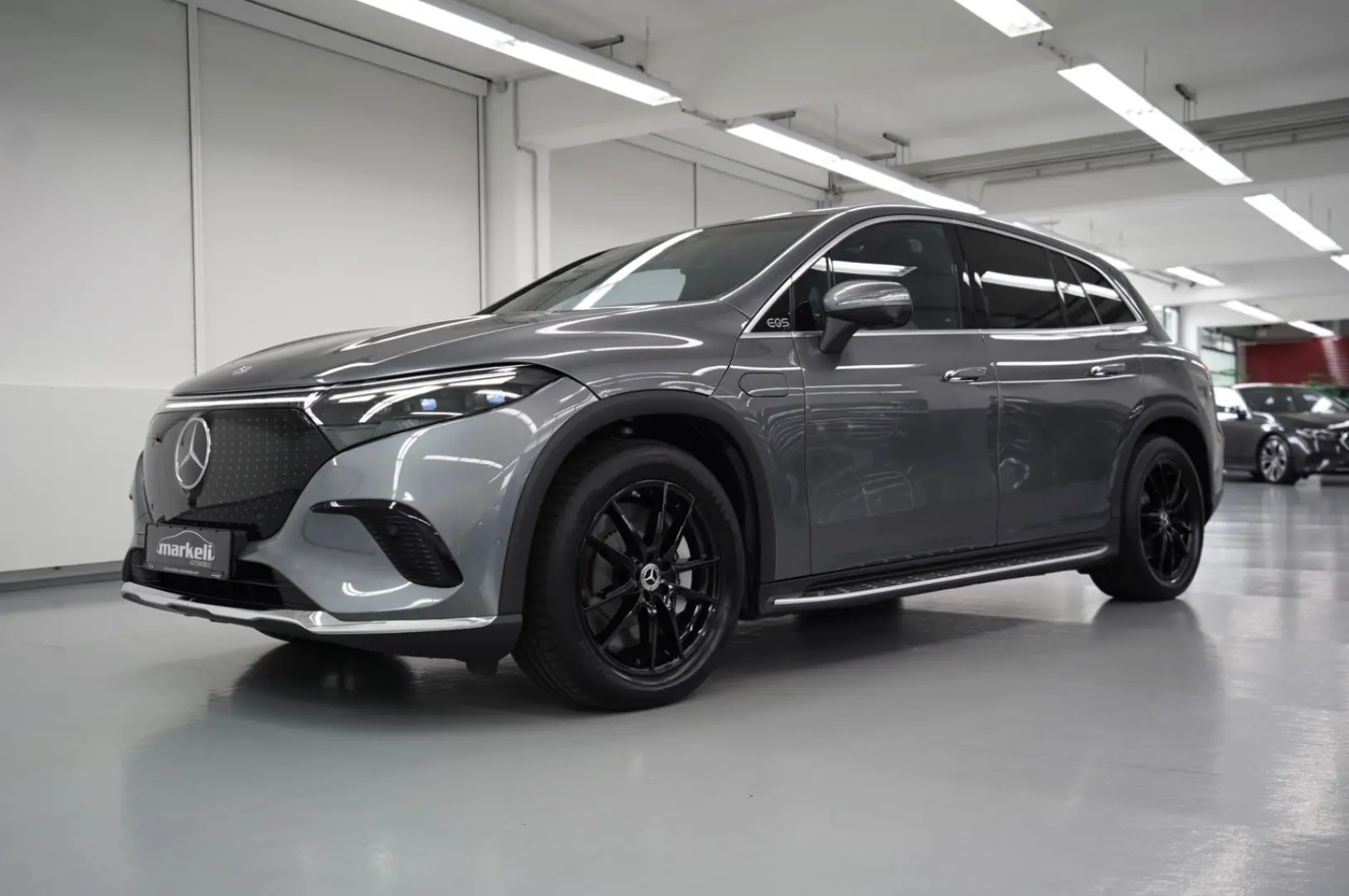 Mercedes-Benz EQS 450 4MATIC SUV-4x4-ELECTRIC PREMIUM