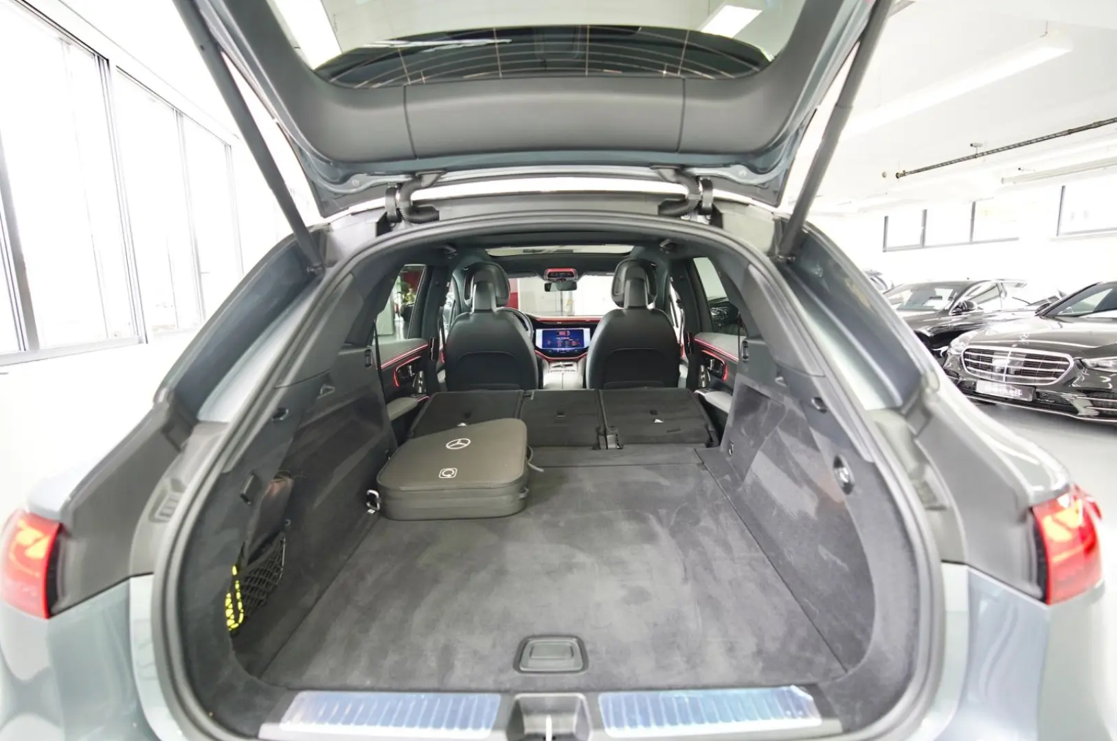 Mercedes-Benz EQS 450 4MATIC SUV-4x4-ELECTRIC PREMIUM