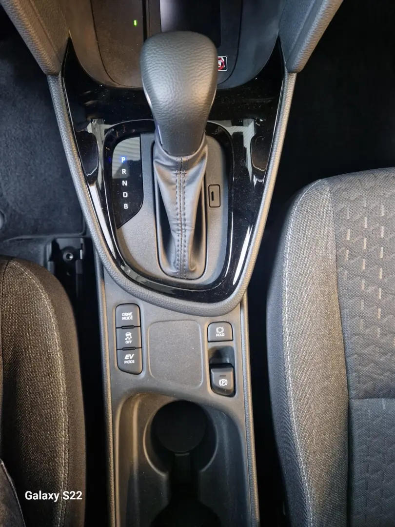 Toyota Yaris Cross 1.5 VVT-i HSD 4x2 Dynamic