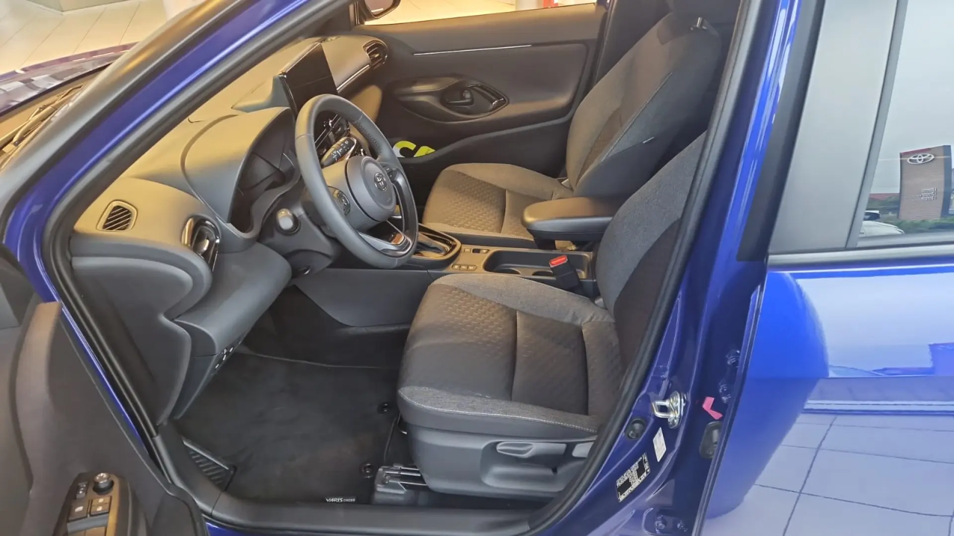 Toyota Yaris Cross 1.5 VVT-i HSD 4x2 Dynamic