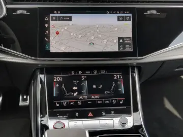Audi RS Q8 RS-Sportabgas*Allradl.*HuD*Pano*