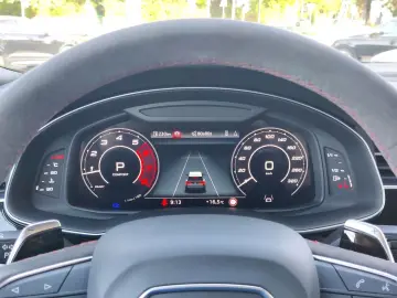 Audi RS Q8 RS-Sportabgas*Allradl.*HuD*Pano*