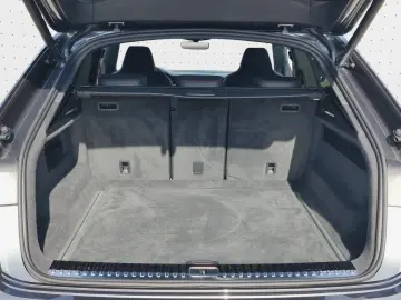 Audi RS Q8 RS-Sportabgas*Allradl.*HuD*Pano*