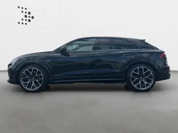 Audi RS Q8*HUD*RS*23ZOLL*PANO*LASER*