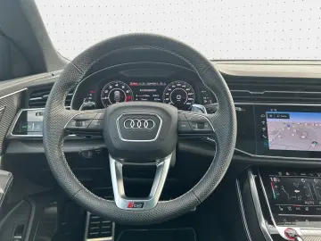 Audi RS Q8*HUD*RS*23ZOLL*PANO*LASER*