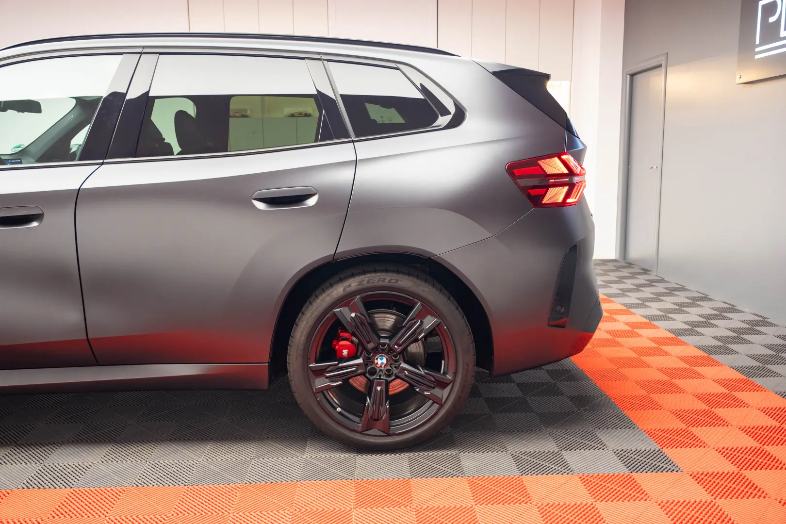 BMW X3 M50