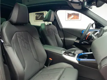 BMW X3 M50