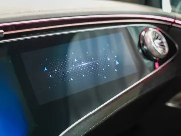 Mercedes-Benz EQE SUV 500 4M AMG Line Carbon HYPERSCREEN