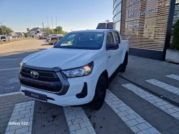 Toyota Hilux 2.4D 150CP 4x4 Double Cab AT Comfort